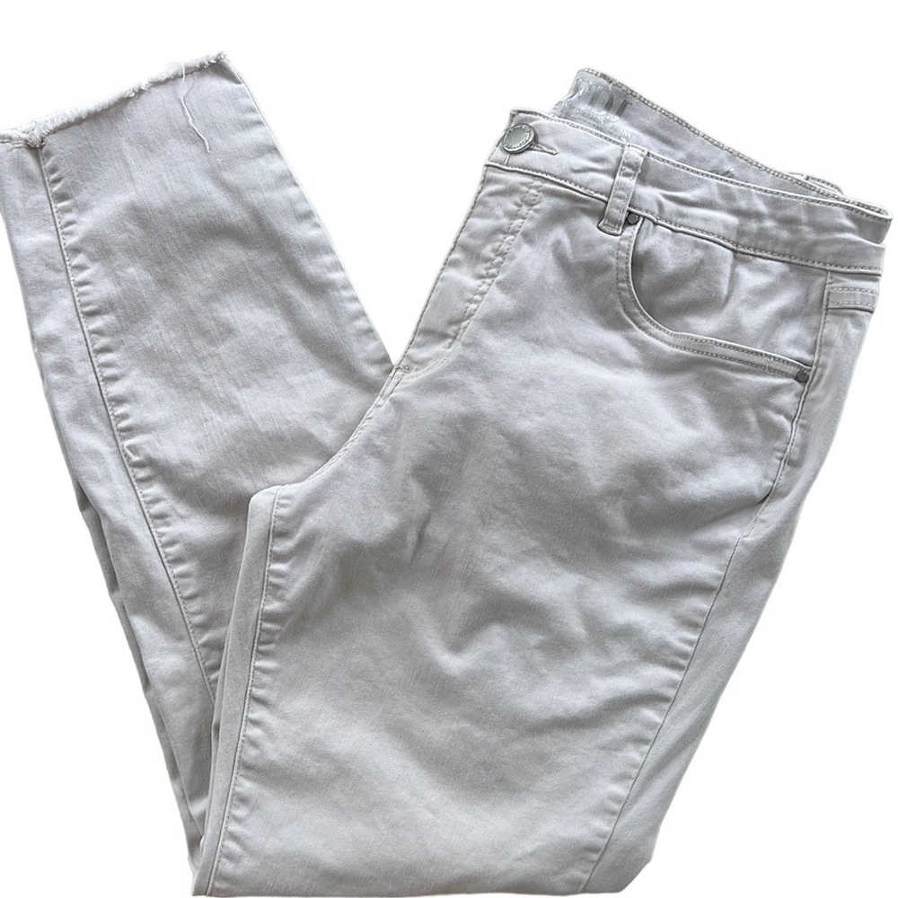 “FDJ” French Design Jeans Off White Fringed Hem Jean Size 12